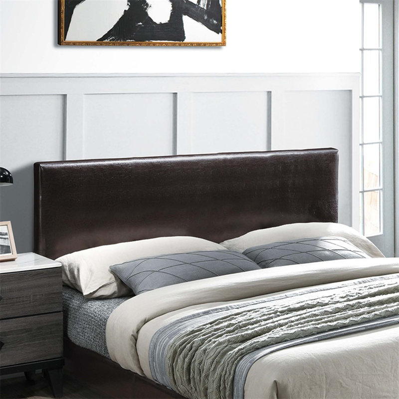 Grand lit tapissier moderne en similicuir avec tête de lit réglable et lattes robustes pour les chambres élégantes, Grand lit