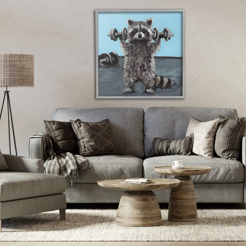 Estampe de forme physique avec raton laveur avec poids, design par Studio Bautista, H 24 po x l 24 po