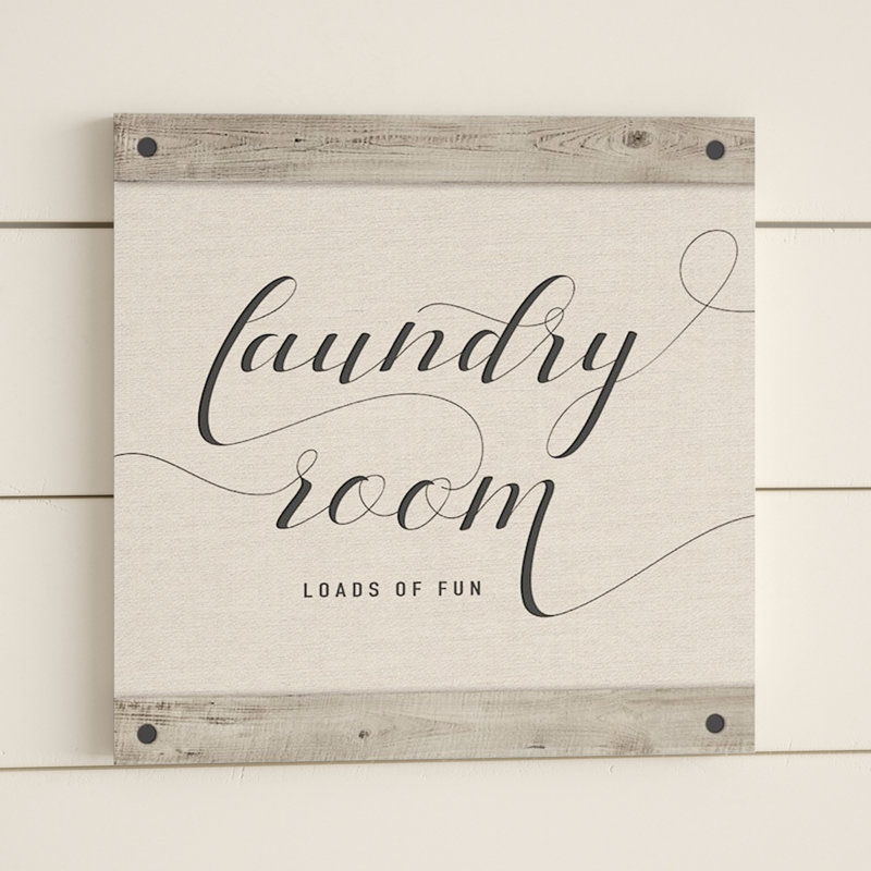 «Laundry Room» par Amanda Murray, reproduction sur toile tendue, H 12 po x l 12 po x P 0,75 po, Toile tendue