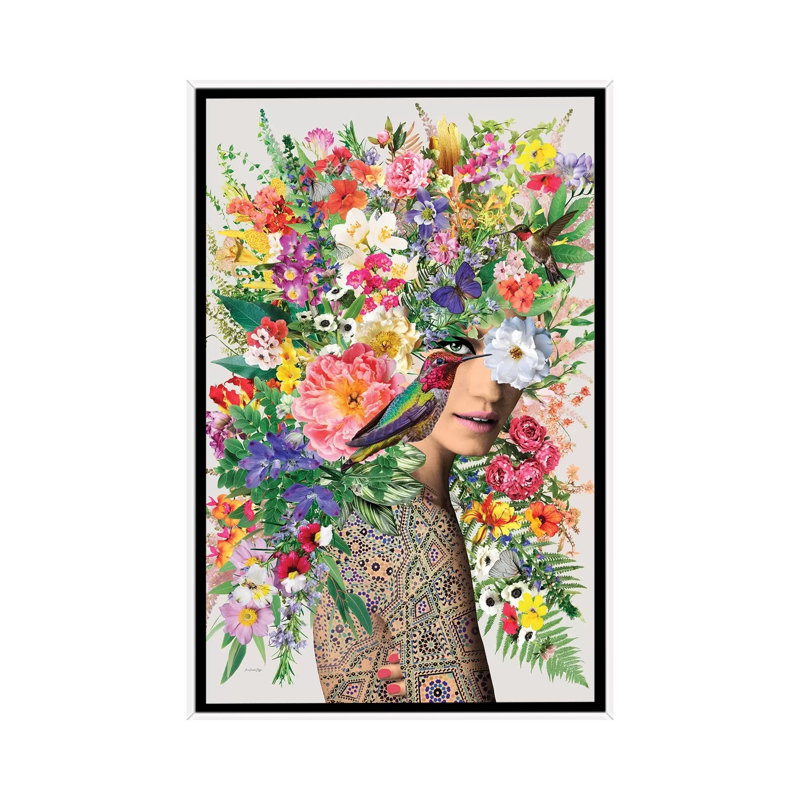 « Antonella » par Ana Paula Hoppe-impression d’art graphique, H 26 po x l 18 po x P 1,5 po, Toile blanche encadrée