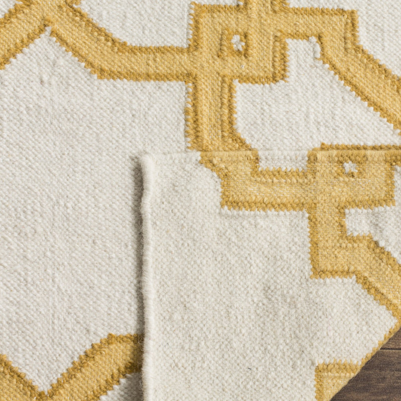 Valenzuela Geometric Wool Area Rug, Rectangle 183 x 274 cm