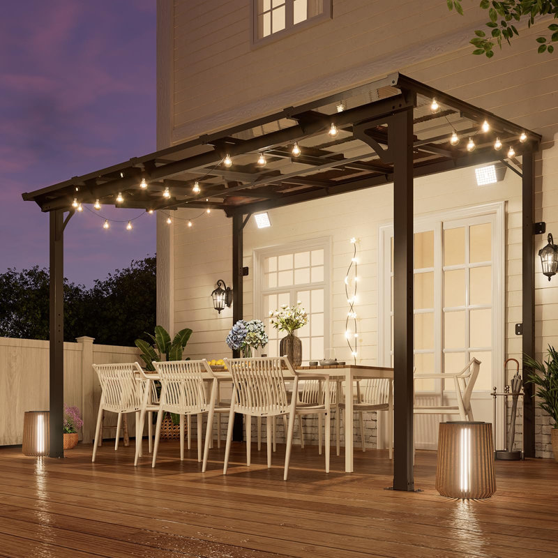 Auvent Yeangrace à fixation murale avec toit incliné et lumière solaire Yardgrace, H 98 po x l 120 po x P 96 po