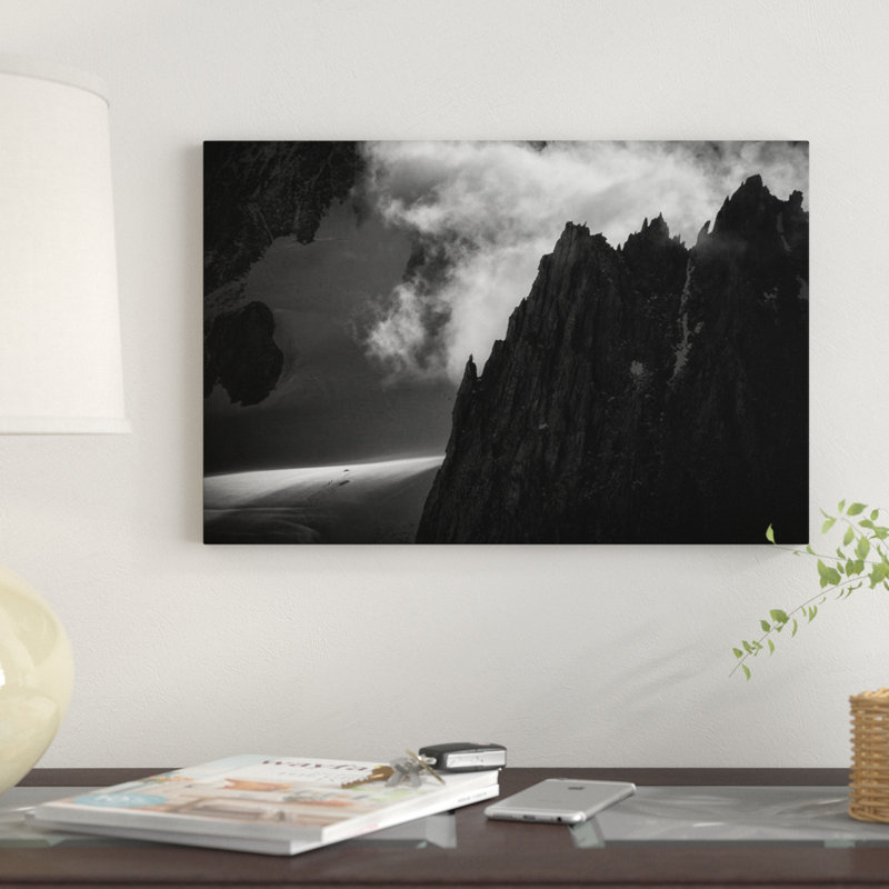 « petzl » par alex buisse, impression sur toile tendue, H 40 po x l 60 po x P 1,5 po, Toile tendue, Pas de tapis
