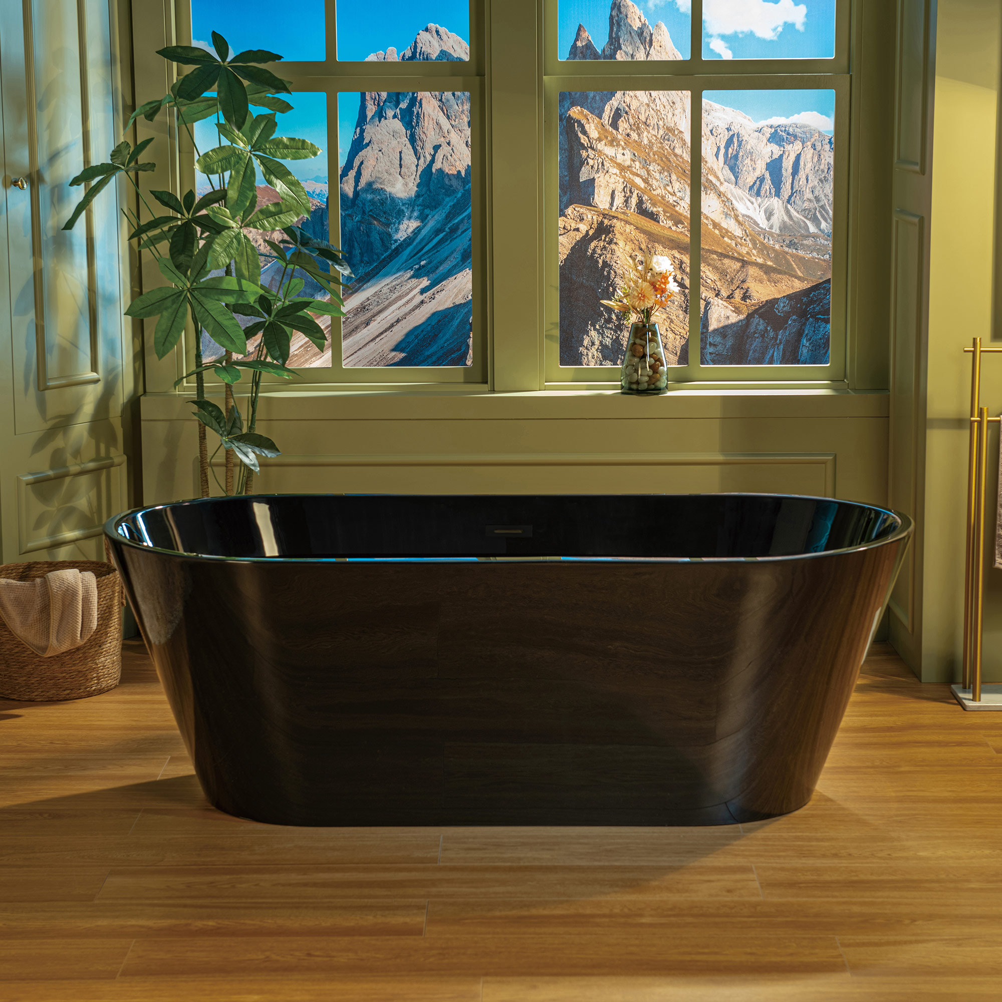 67" x 32" Freestanding Soaking Acrylic Bathtub, Glossy Black, Matte Black