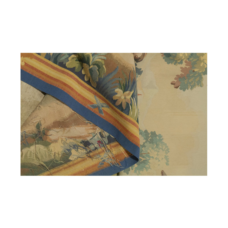 Hand-Knotted High-Quality Area Rug