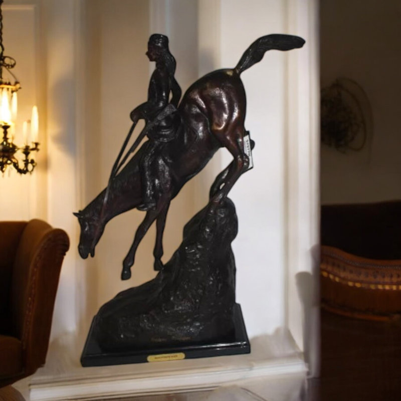 Statue homme de montagne en bronze par Frederic Remington, statue de trappeur Madalena Frontier, l 20 po x l 8 po x H 27 po
