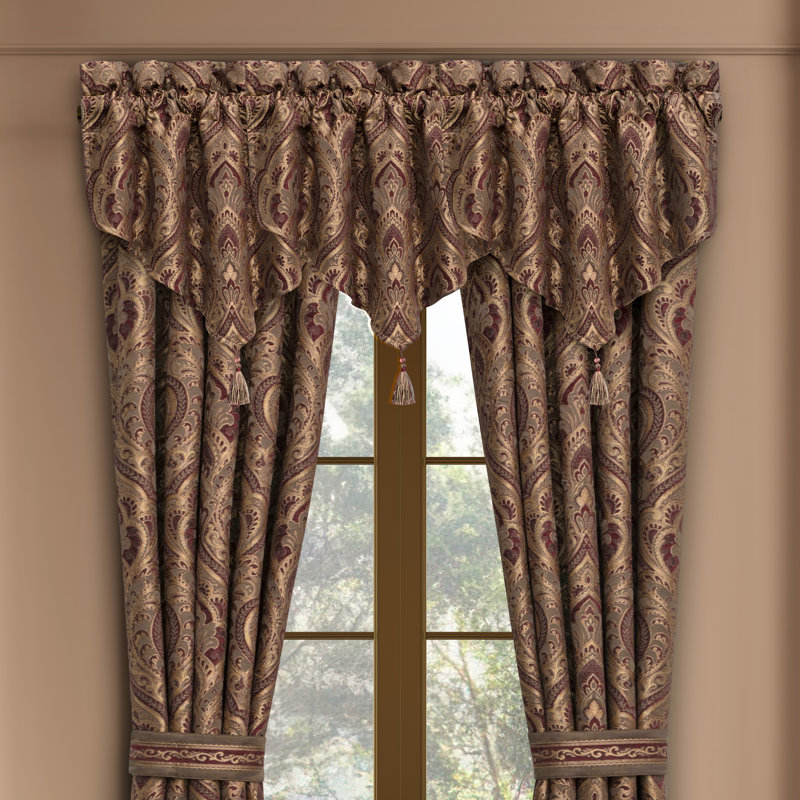 ODETTE WINDOW ASCOT VALANCE