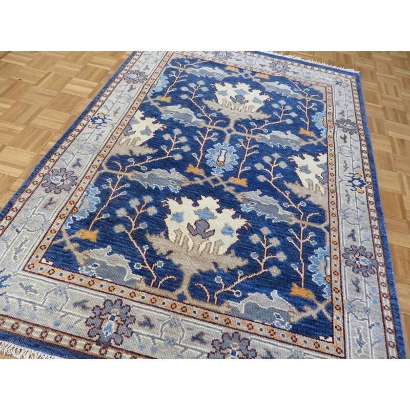 Tapis Harilaos
