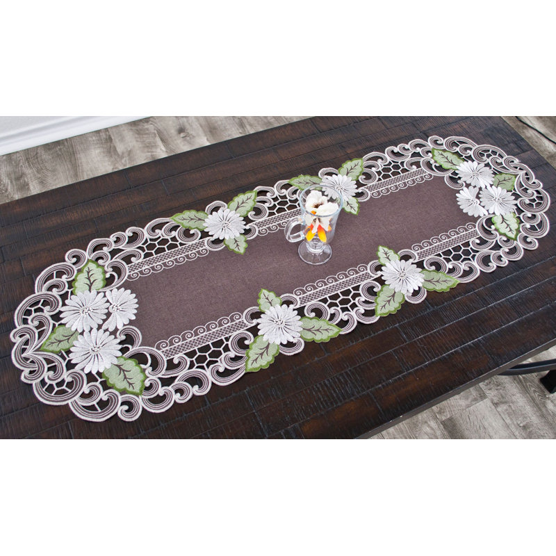 Reanna White Daisy Green Leaves Table Runner, 67" x 15"