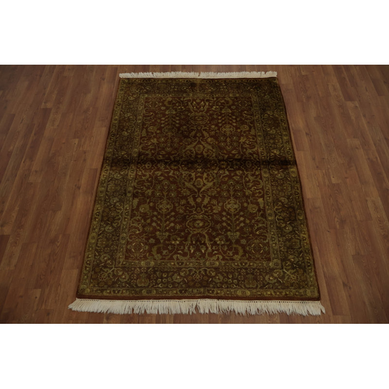 Tapis classique Aubusson 4 x 5 avec motifs traditionnels détaillés
