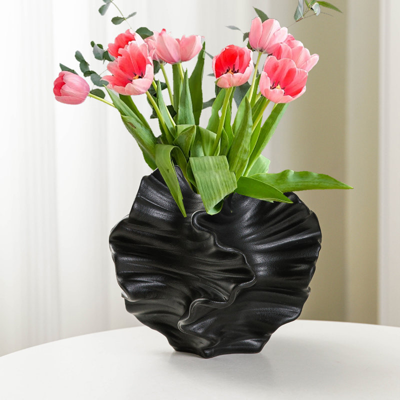 Vase de table en céramique / porcelaine fabriqué à la main Kamran, Noir