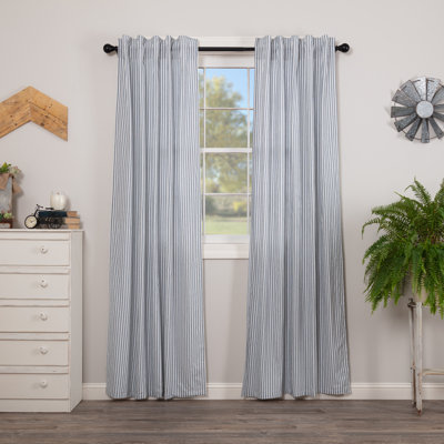 Paire de rideaux obscurcissant avec passe-tringle Sawyer Mill