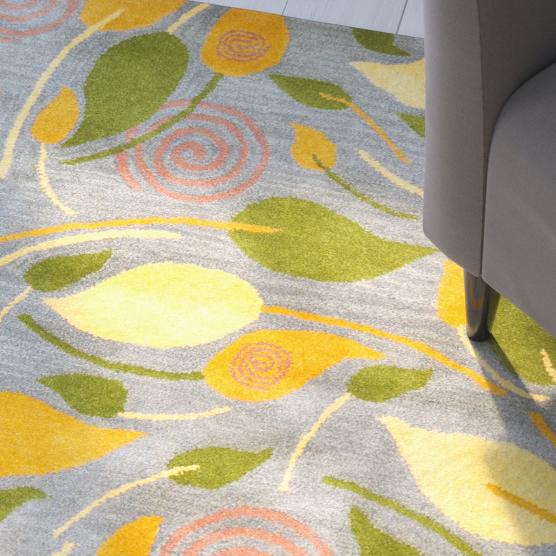 Soho Hand Tufted Wool Floral Rug, Rectangle 2' x 3'