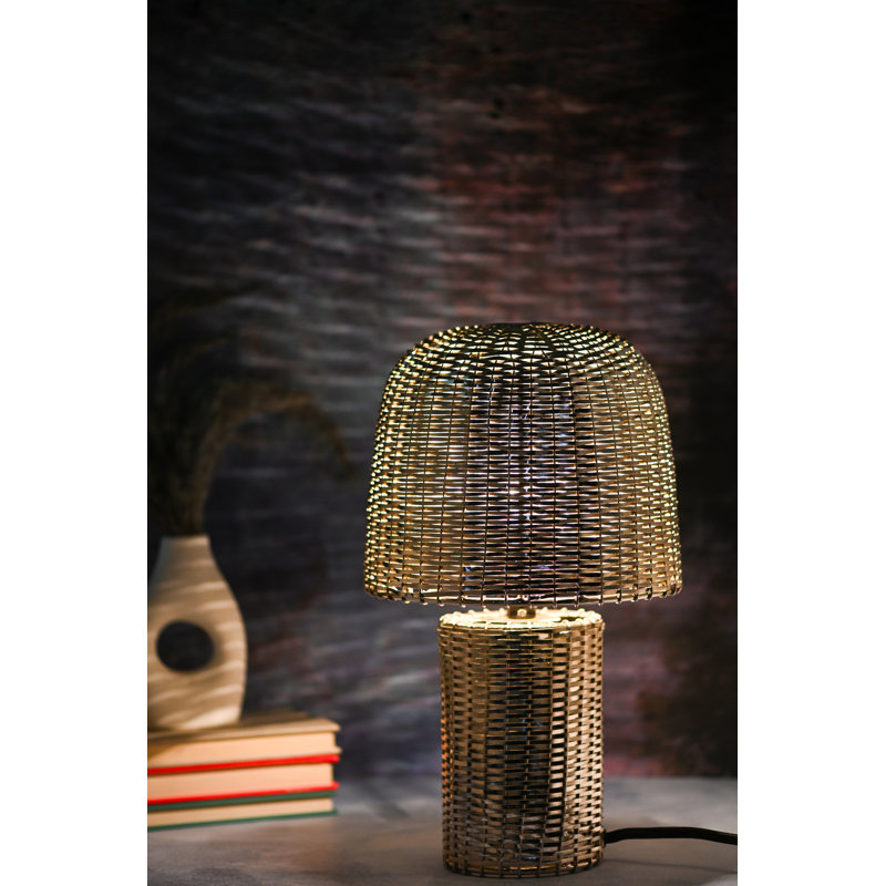Grande lampe en fer , Gris clair, H 12 po x l 8 po x P 8 po