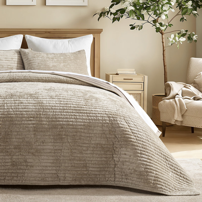 Luxe Velvet Channel Quilt Set, Taupe, California King