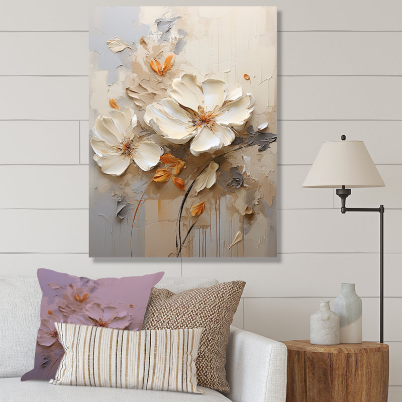 «Beige Simplicity In Petals I» sur impression sur toile, H 44 po x l 34 po x P 1,5 po, Toile tendue