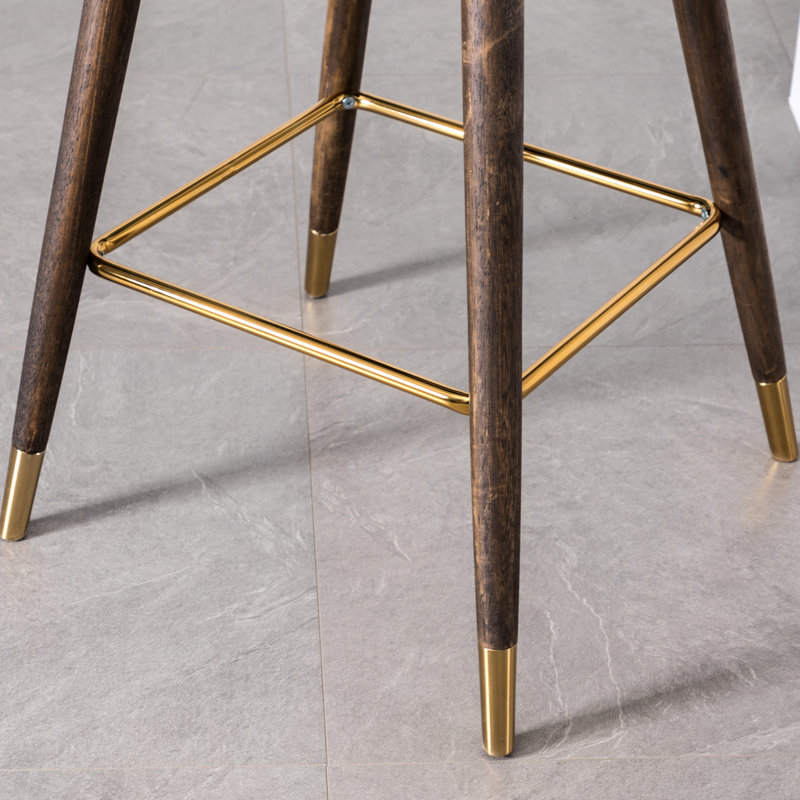 De 2 tabourets à oreilles à hauteur de comptoir bleus, revêtement, mousse dense, conception avec pieds fuselés, tabourets galvanisés en noyer, en métal et en métal doré (2), rembourrage en mousse épaisse, style Mid-Century