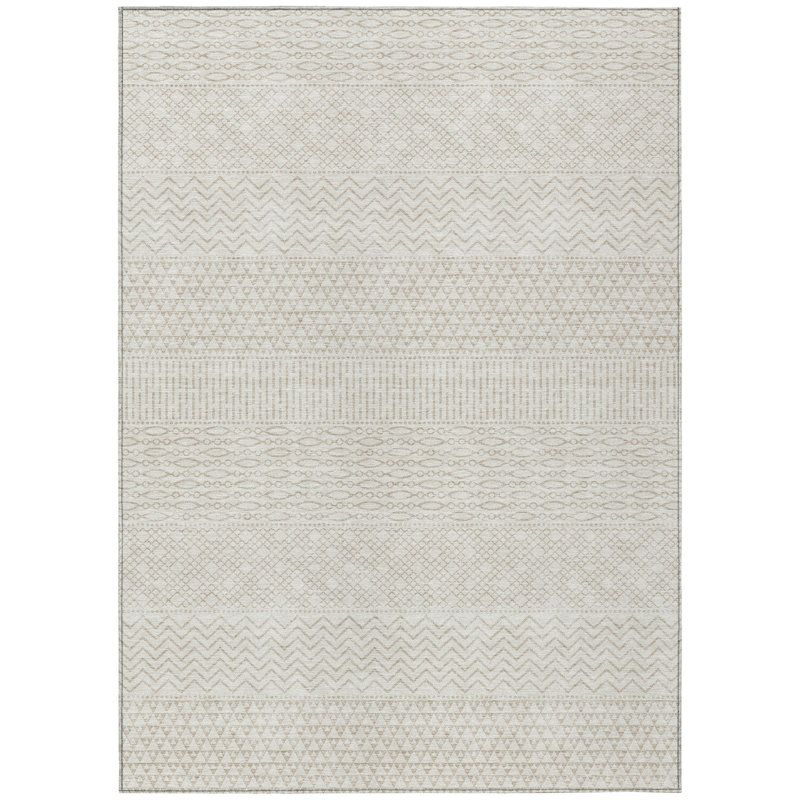 Tapis intérieur lavable à chevrons ivoire et beige 5 pi x 8 pi
