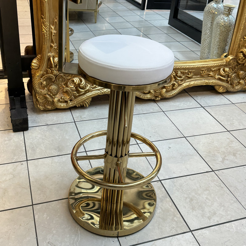 Freshour Bar Chair
