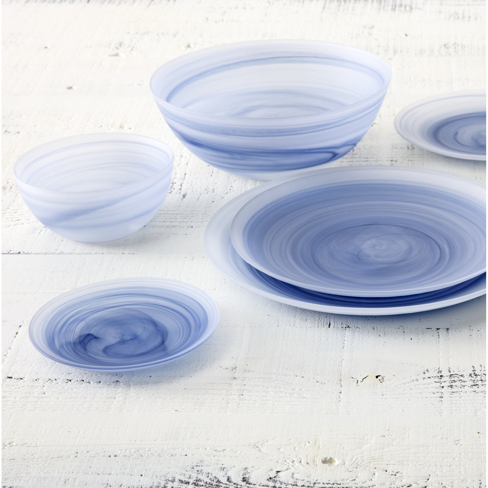 La Jolla Serving Bowl, Ink Blue