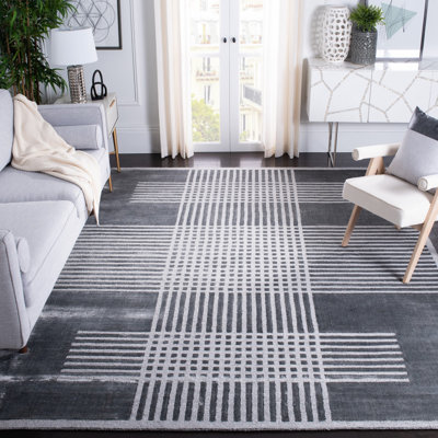 Tapis gris foncé tissé à la main Mcelroy