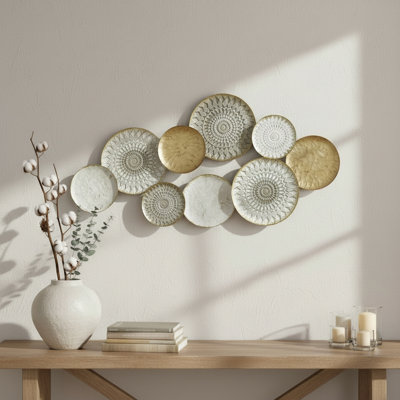 Multi Color Geometric Metal Wall Decor, Abstract Metal Wall Art with Disc Design for Living Room
