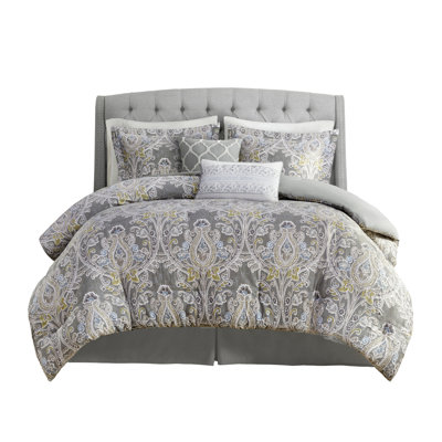 Grey King Comforter With Oversized And Relaxing Design Size In Embroidery Comfort