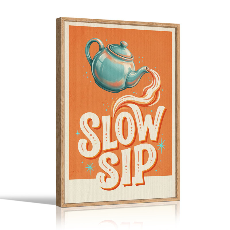 Tableau mural sur toile représentant une théière turquoise versant un thé sur une inscription « Slow Sip », avec une théière turquoise.