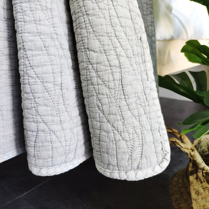 Carson Cotton Quilt, Queen Quilt + 2 Shams, Gray