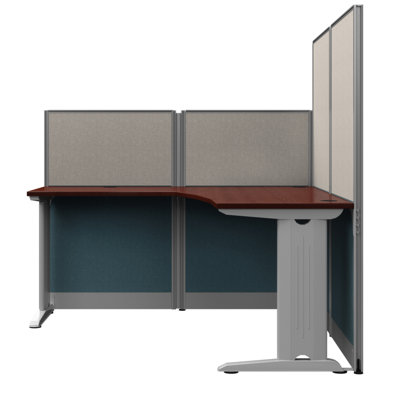 Poste de travail avec panneau L 65 po x P 65 po Regency Instant Office, cerisier Hansen