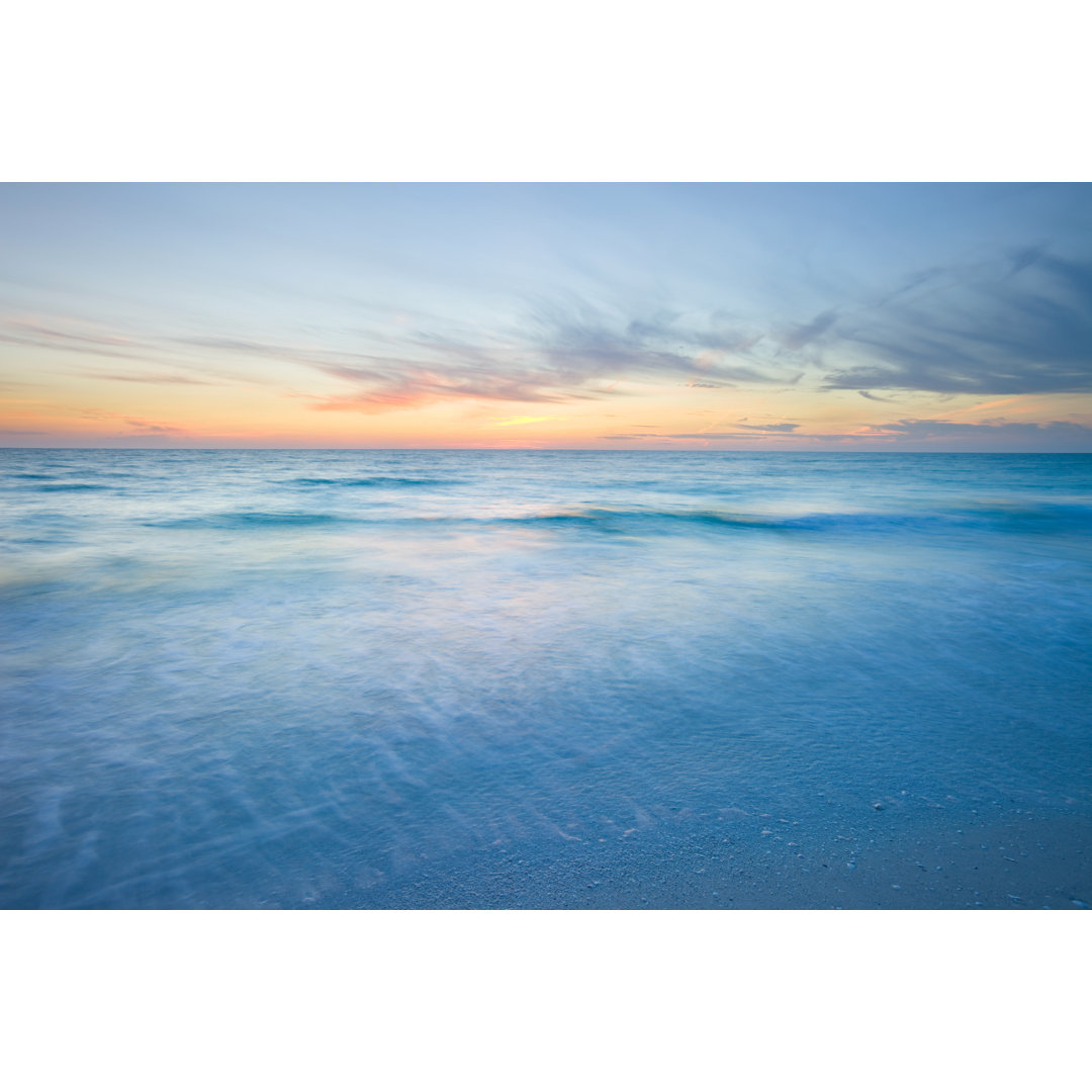 Sonnenuntergang am Meeresstrand