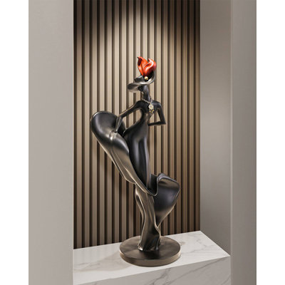 Modern Creative Figure Sculpture Resin Figurine