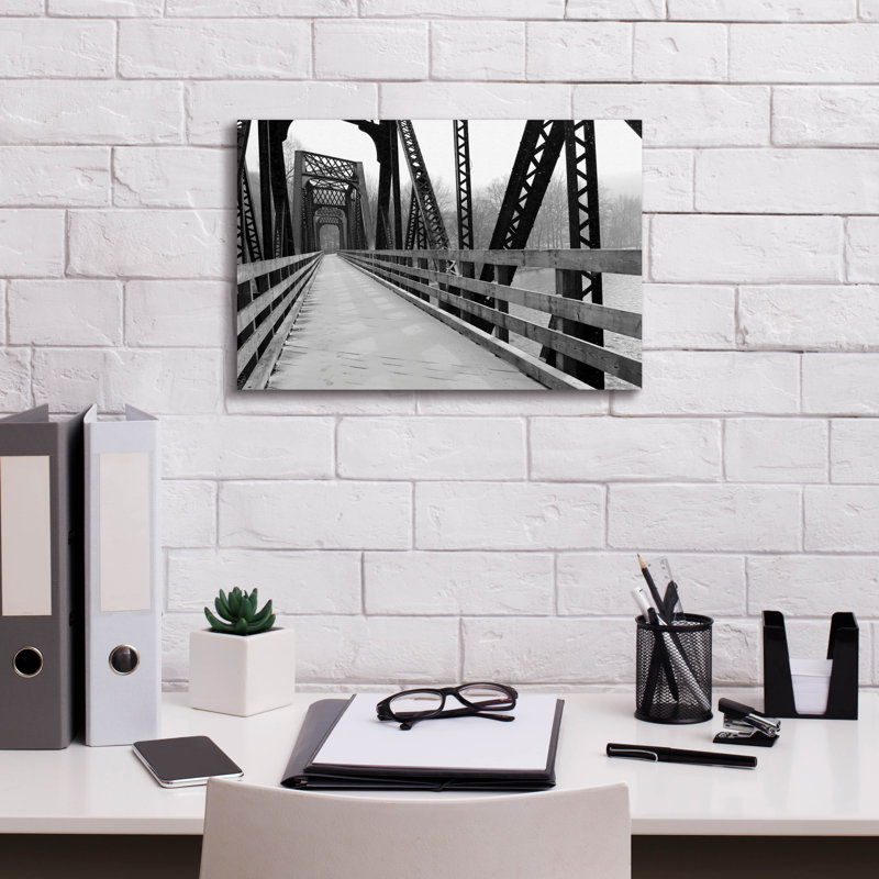 «Old Railroad Bridge» par Lori Deiter, art mural sur toile, H 12 po x l 18 po