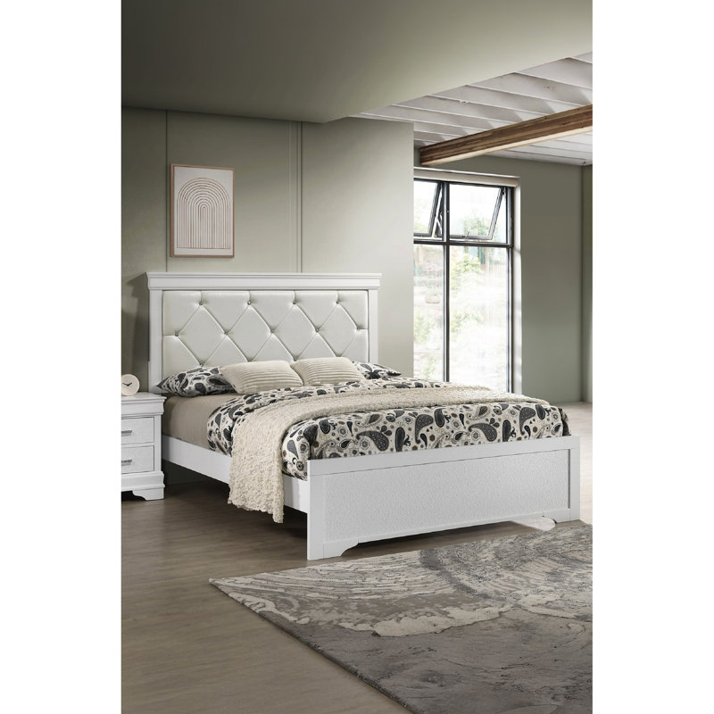 Lit tapissier contemporain de grande taille avec finition blanche et fabrication en bois pour tête de lit moderne, finition texturée, pieds de soutien inclus
