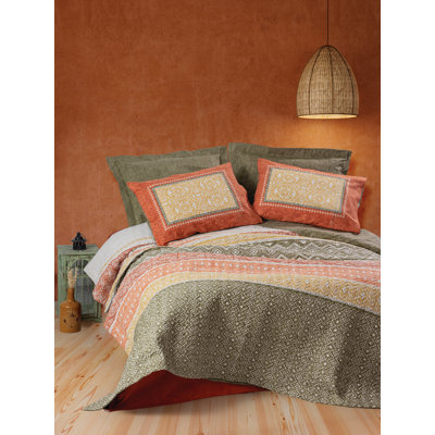 Elegant Ranforce Quilt Cover Set, 100% Cotton, Tile Red & Yellow & Green & White | Includes 79 x 87 in Quilt Cover, 94 x 102 in Flat Sheet, 20 x 28 in (2) Pillowcases | Machine Washable, Button Closure, Soft & Durable