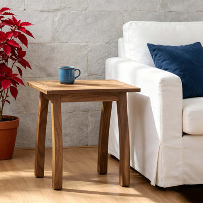 Table de bout d'extérieur en bois d'acacia naturel teint, table d'appoint carrée résistante aux intempéries pour le jardin et le salon