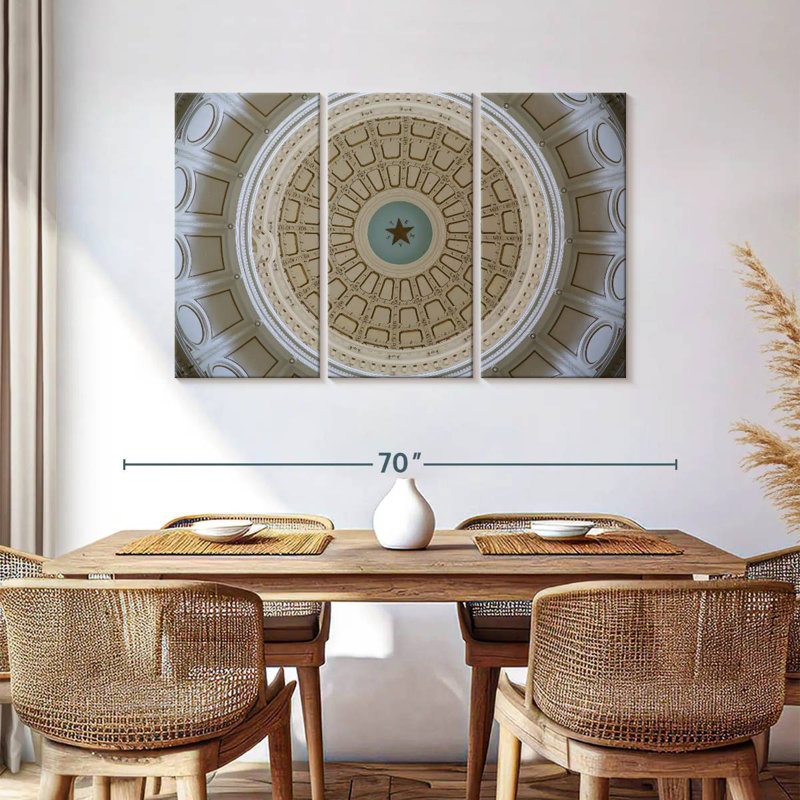 Lilie Texan Dome, 36" H x 57" W