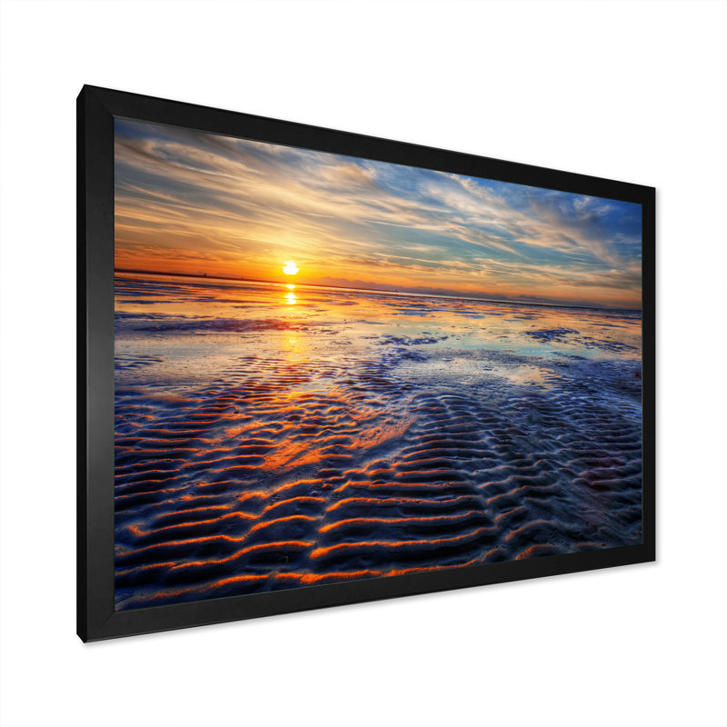 Coucher de soleil sur un beau ciel, Impression noire sur toile encadrée, H 8 po x l 12 po x P 1 po