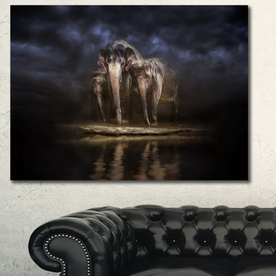 «Elephants Watering in the River», reproduction d'impression sur toile