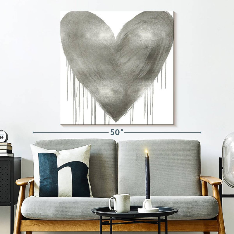 Hardie Big Hearted Silver, 33" H x 33" W