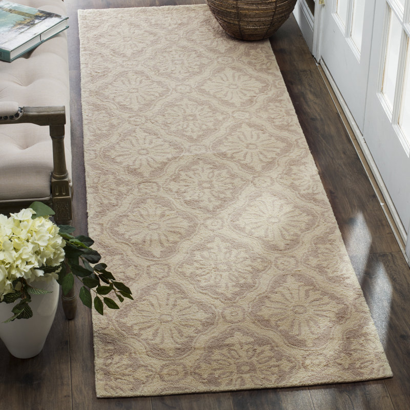 Taran Easy Care Hand Hooked Performance Damask Rug, Runner 2'6" x 8'