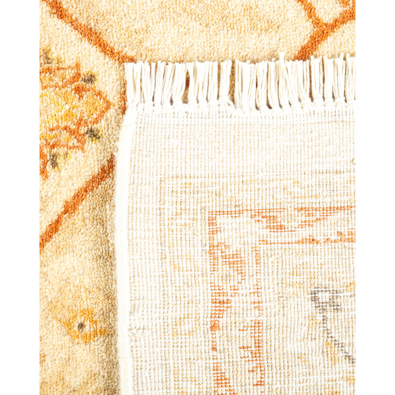 Classic One-of-a-Kind 4' 7" X 6' 8" Hand Knotted Area Rug