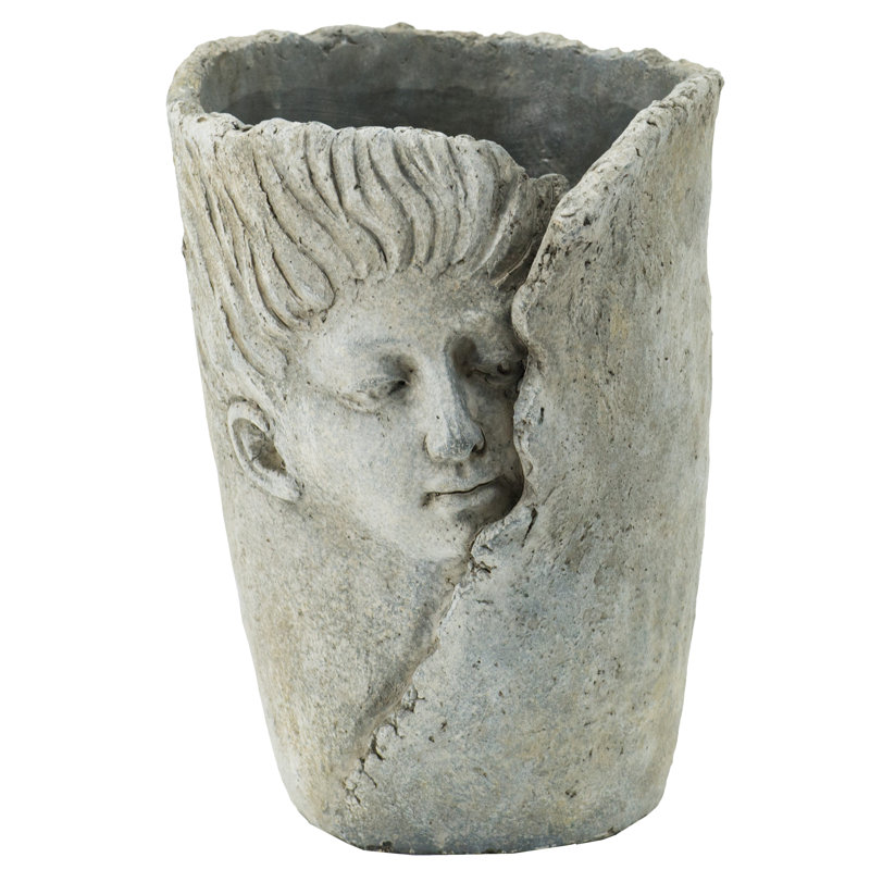 Laloma Statue Planter, 8.3" H x 6.3" W x 6.3" D