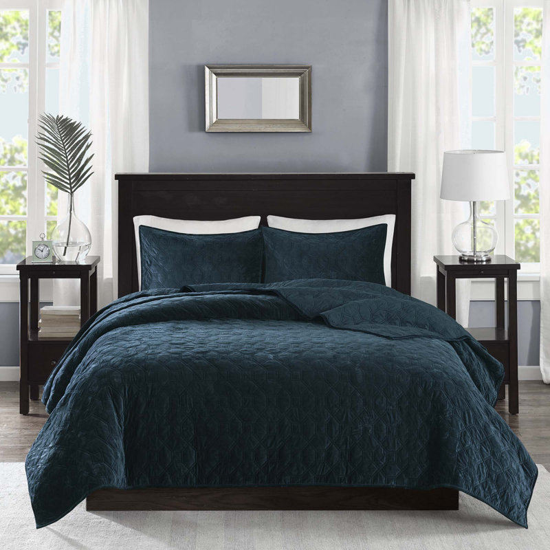 Teal Full Velvet Reversible Quilt Set with Shams