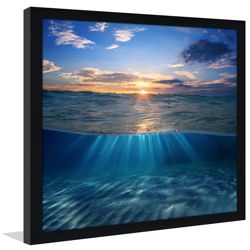 « Underwater 3 »-reproduction de photo encadrée, H 35 po x l 35,5 x P 0,75 po