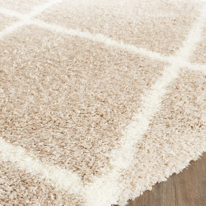 Tapis beige / ivoire à motif géométrique Amhold, Rectangle 8 pi x 10 pi