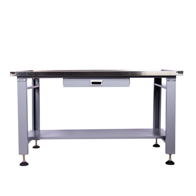 Grande table de 59 po avec trou de bonde, cadre robuste, surface de travail spacieuse de 59 po x 33 po, intégrée pour un travail propre, tiroir de 59 po et tablette résistante, plateau en acier inoxydable lisse, trou
