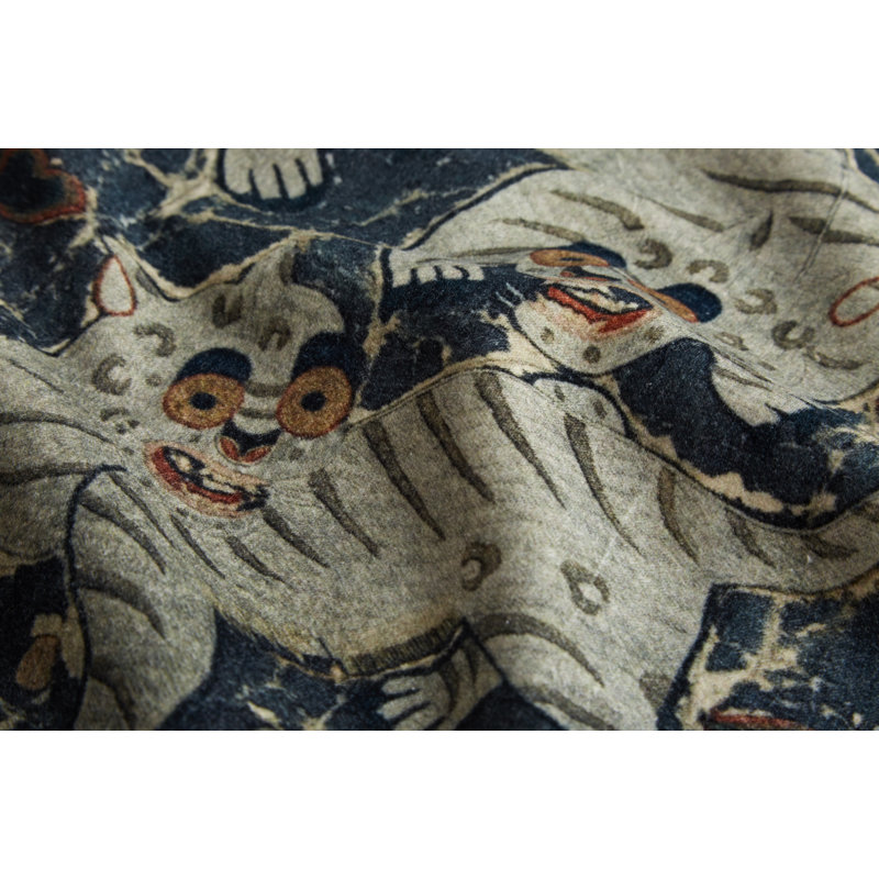 VELOURS TIGRE 18 po x 18 po