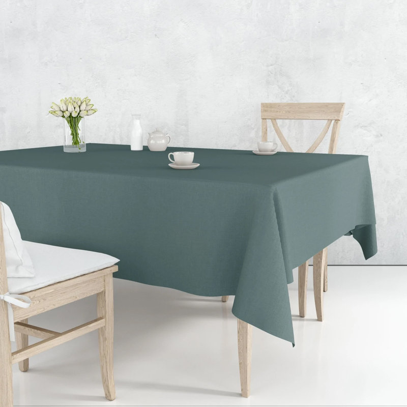 Disposable Plastic Premium Tablecloth Heavyweight Rectangle 54" x 108", Hunter Green, 1