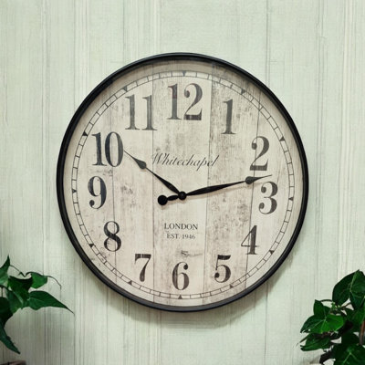 Geko Wall Clock